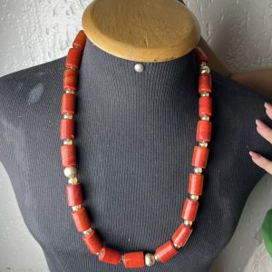 Colar Vermelho Grande